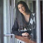 Amyra Dastur Instagram - Through the looking glass … . . . 📸 @dieppj Styled by @malvika_tater Outfit @hm @asos Jewellery @houseofshikha MUA @shivangiiupadhyay Hair @lakshsingh__ Khandala