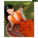 Amyra Dastur Instagram - I’ve got a pocket full of sunshine ☀️ . . 📸 @diasphotographydiary . . . #mothernature #picnic #strawberries #khandala #gardenlife #happygirlsaretheprettiest Khandala