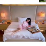 Amyra Dastur Instagram - Breakfast in bed ✨ . . . #sundayfunday #sundayvibes #sundaymornings #breakfastinbed #staypositive #happiness #pinkpinkpink JW Marriott Hotel Chandigarh