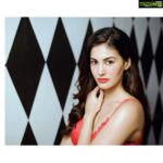 Amyra Dastur Instagram - I got that red lip, classy thing that you like. 💋 . . @serycosmetics 🧨 . . . #makeuptutorial #redlips #makeup #getsetsery #makeupideas #cosmetics #madeinindia #vocalforlocal #beauty Home