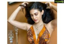 Amyra Dastur Instagram - “Messy hair, stubborn spirit and wild is her favourite colour.” 🦋 . . . #makeupbyme #gypsy #bohostyle #wildchild #selfshot #workfromhome #lockdownlife Mumbai, Maharashtra