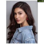 Amyra Dastur Instagram - BASIC . . . 📸 @madetart MUA @___lemii___ Hair @makeupnhairbyankita @artcantbebothered Mumbai, Maharashtra