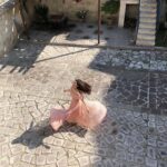Amyra Dastur Instagram - Just another wildflower growing untamed 🌸 . . #traveldiaries #capadocia #turkey #musicvideo #bollywooddance #comingsoon #gypsysoul Kayakapı Premium Caves - Cappadocia