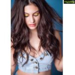 Amyra Dastur Instagram - Monday blues with a hint of yellow 🌻 . . 📸 @palashvphoto HMU - @pooja.dhakan1 ✨ Styled by @bornaliicaldeira 👑 Mumbai, Maharashtra