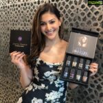 Amyra Dastur Instagram - Here's the entire Glitterazzi collection! These are exclusive kits & I'm going to pick a few lucky winners who will receive one of these 💃💃💃 All you have to do is follow @tsbeautyofficial and tag 2 friends!!