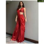 Amyra Dastur Instagram - Rustic Vibes 💥💥💥 . #prassthanam title track launch 🎶 Wearing @devnaagri 👗 Necklace - @curiocottagejewelry ✨ Earrings & Rings - @mohabygeetanjali ✨ Styled by @spacemuffin27 👑 Hair & MUA - @hriyamarfatia 💋 Hyatt Regency Lucknow