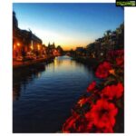 Amyra Dastur Instagram - Sunday sunset - 10:30pm 🌅🌈🌏🇳🇱♥️🧳 . . . #amsterdam #summer #2019 #wanderlust #europe #travel ✨ Rembrandtplein