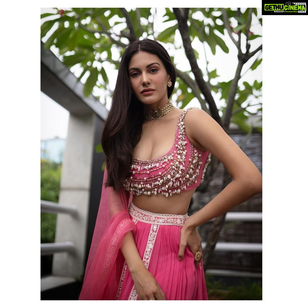 Amyra Dastur - 177.5K Likes - 🌸🩸🪓 BAGHEERA 🔪🩸🌸
Trailer Launch 🐻👹💔
.
.
Wearing @ridhimehraofficial
Necklace @amrapalijewels
Rings and Earrings @theamethyststore
Styled by @malinikarthikeyan @team___e @lostsagisoul
Shot by @nikileshwar
Managed by @jubinrajeshdesai @preethi__v
.
Trailer Link in Bio 🔪🩸💋
.
.
.
#bagheera #bagheeratrailer #trailerlaunch #kollywood #tamilcinema #tamilmovie #releasing #newrelease #waitforit