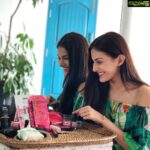 Amyra Dastur Instagram – Nykaa’s most awaited HOT PINK SALE is now live!! Shop Nykaa’s BIGGEST #beautysale from today until the  5th of May and get some amazing discounts on 500+ brands!!! 💃💃💃
.
#nykaasbiggestbeautysale #hotpinksale Bandra West