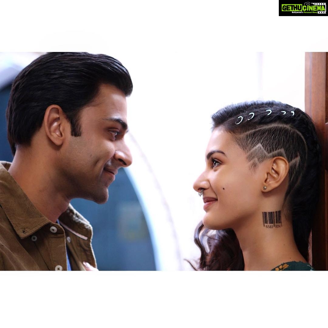 Amyra Dastur Instagram - Happy Valentines Day! π₯°π₯°π₯° Lots of love from #rajmachawal π¬ Available on #netflix πΊπ»π₯π @netflixfilm #netflixoriginal Delhi, India