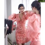 Amyra Dastur Instagram – Mirror mirror on the wall …..
.
.
.
#tbt ✨ Wearing @pankajandnidhi 👗 Styled by @talukdarbornali 🎀 Hair & Makeup by @natashamathiasmakeup 👑 assisted by @glamourbeautybysu 💅🏻
📸 Photographed by @divrikhyephotography 📸 Mumbai, Maharashtra