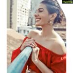 Amyra Dastur Instagram - “We are here to laugh at the odds and live our lives so well that death will tremble to take us.” ☀️ . . Shot by @divrikhyephotography Hair by @krisann.figueiredo.mua 👄 @makeupbyriddhima 💄 Styled by @parakramrana 🎩 Mumbai, Maharashtra