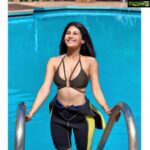Amyra Dastur Instagram - All smiles today! Episode 1 of #thetrip2 airs at 7pm TODAY! Catch it on @bindasstv #youtube & #facebook channel! . . @disneyindia @chinxter ✨ @mallikadua @sapnapabbi_sappers @battatawada 🎭 Pondichéry, Puducherry, India