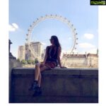Amyra Dastur Instagram - And then I realised that #adventure is the best way to learn 💂🏼‍♀️👑🍻🎭🎡🗺 . . #wanderlust #london #summer2018 #throwback #travel #traveller ✨ London Eye