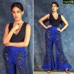 Amyra Dastur Instagram - In @pankajandnidhi for day 1️⃣ of #trip2 Promotions 🔆 Rings from @beinghumanjewelleryofficial 💠 Earrings from @shopeurumme 💠 Styled by @talukdarbornali 🍬 assisted by @kareenparwani ... Makeup & hair by @makeupandhairbystacy 💄 . . . #thetrip #season2 #Disney #disneyindia #thetripseason2 #bindasstv #webseries #october ➡️ 5/10/2018 🎊 Mumbai, Maharashtra