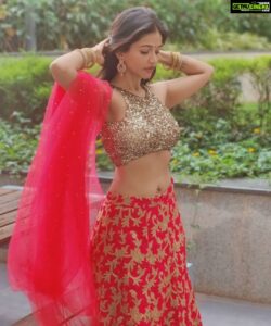 Anaika Soti Instagram - 📷- @they_see_sharaab 💝😘