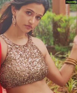 Anaika Soti Instagram - 📷- @they_see_sharaab 💝😘