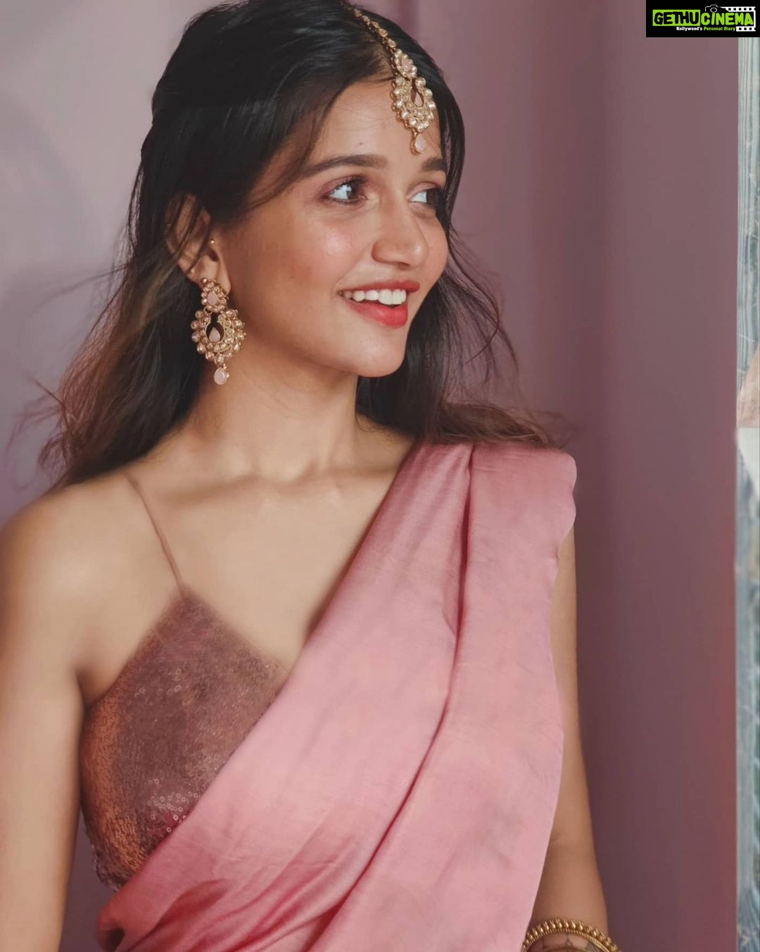 Anaika Soti Instagram - Last post in this saree 😂 promise ❤️ 📸- @they_see_sharaab