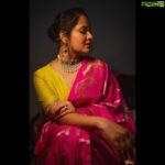 Anasuya Bharadwaj Instagram - Sometimes all you need is a splash of colour 🌈 Saree @kalamandirfashions Blouse @r.for.rupamani Jewellery @vegasri_goldanddiamonds Look designed & Styled by @rishi_chowdary