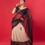 Anasuya Bharadwaj Instagram - Darling.. Shine. That’s all. For #Jabardast #tonyt Outfit & Styling @gaurinaidu 💃 PC: @chinthuu_klicks 😊