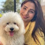 Andrea Jeremiah Instagram – Happy Easter all 🐣 

From me & my lil Easter bunny @jonsnow.bichon 💛💛