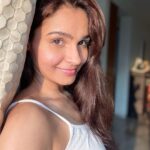 Andrea Jeremiah Instagram - That sun-kissed vibe 🔆 #nofilter