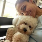 Andrea Jeremiah Instagram - Post gym morning #selfies with my baby boy @jonsnow.bichon who didn’t get much sleep last night thanks to crackers going off well past midnight 🤬🤬🤬 Yes, #diwali is a special time for us all, but also a scary time for pets, the old & the sick… So let’s be kind this Diwali 🙏🏻