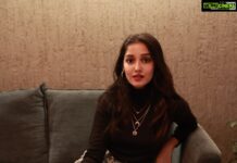 Anikha Instagram - :-)🖤 @rainbowmedia_photography