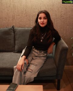 Anikha Instagram - :-)🖤 @rainbowmedia_photography