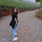 Anikha Instagram - it's cold ☁️☁️☁️☁️ Kotagiri