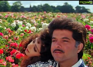 Anil Kapoor Instagram - Celebrating 30 years of Yash Chopra’s best Lamhe… So glad I took the leap of faith and decided to be a part of this iconic film. #30yearsofLamhe