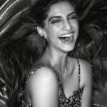 Anil Kapoor Instagram - Has to be one of my favourite covers so far! Hi @sonamkapoor!
