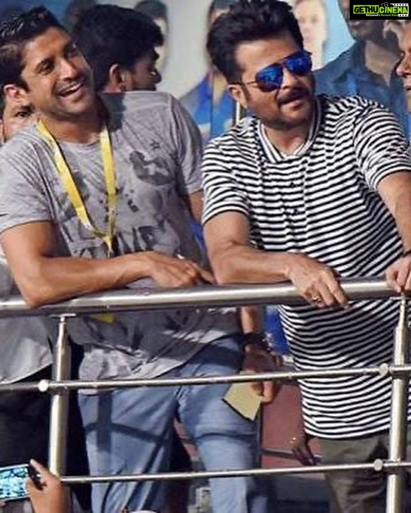 Anil Kapoor Instagram - Happy Birthday, @faroutakhtar! You never fail to surprise me with your talent and passion for life... May this new year be your best and happiest yet 🤗