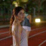 Anisha Victor Instagram - #foralltheignorantswhokeepaskingme Made him run 5k. What an amazing coach she is! 🏃‍♂️ #ITSJUSTANAD #throwback #fastrack #ad #smartwatch #watch #tvc #commercial #shoot #setlife @breathlessfilms Mumbai - मुंबई