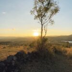 Anisha Victor Instagram – On the nature of Daylight 🍁🪐 #sunsetperson #sunset #trance #meditation #hills #maharashtra Pune, Maharashtra