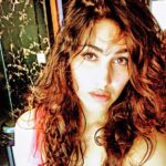 Anjali Lavania Instagram - True Love is innocent because it’s timeless, guileless and ageless. Nothing can taint it - its priceless - it’s worth cannot be manipulated by time, money or power! Because When you love someone with all your heart ❤️- there is no room for prejudice, hatred and judgment. So tell me dear ones have you ever loved someone with all of your heart? Are you capable of loving someone and accepting them for who they are in this very minute - with all of their flaws? Most importantly are you capable of loving yourself and all of your flaws? Loving flaws doesn’t mean you don’t work on improving yourself - it just means you love the process - each step of the way by soothing any traces of self hatred and self criticism. How do you speak to yourself - listen to your thoughts - they will show you the places you need to love yourself more .. Learning how to love yourself is the key 🔑 to learning how to love others …. Love light and blessings Anjali Theascensionhealer.com #selflove #truelove #loveyourself #bekind #lovelanguage #selftalk #anjalilavania #higherself #higherselfing #theascensionhealer