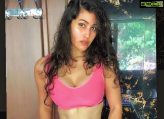 Anjali Lavania Instagram - The core of your true self is never lost. Let go of all the pretending and the becoming you've done just to belong. Curl up with your rawness and come home. You don't have to find yourself; you just have to let yourself in. - d. antoinette foy #beingreal #anjalilavania #raw #nomakeup #trueself
