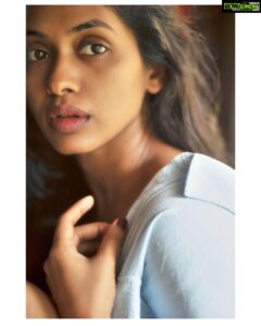 Anjali Patil Instagram - I fail at it.
I fall at its feet. 
I rise higher in it. 
I dive deeper in it. 

Leave me alone if your heart is plagued with fear and attention holed with fickleness.

Try something easy. 
Though, Love is simple. 

No space for duality in it. 
No you, No me. 

Only Truth, Consciousness and Happiness in all the possible forms.

#loverforlife with 📷 @na_zia_khan