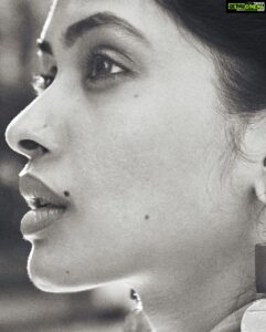 Anjali Patil Instagram - These images were shot on a very early morning.
It was dark!
Harshad came to pick me up and we drove all the way to Colaba listening Prateek Kuhad’s song with the dawn of the city herself. 
By the time we reached it was pretty lit.
I was little apprehensive with filming on the roads. 
But the moment the dimension of the photographer and camera’s attention is created, you are transported to one of the safest place.
It’s been 11 years since I tasted this magic and it never fails. 

Some of the images here, I have used in a reel but they deserve their own stillness. 

Here are the images of my world from the other dimension!

Loud Silence by @knowharshad 
Wardrobe by @inkpikle