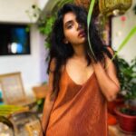 Anjali Patil Instagram - Made of Earth + some love minerals . . . . #musing #earthytones
