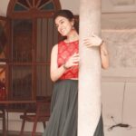 Anju Kurian Instagram - 🌸🤍🌸🤍🌸 #reelsinstagram #reels #eveningpost #videooftheday #darshana #darshanasong #hridayam #goodday #reeloftheday #traditional 🎥- @zion_mathew_thomas