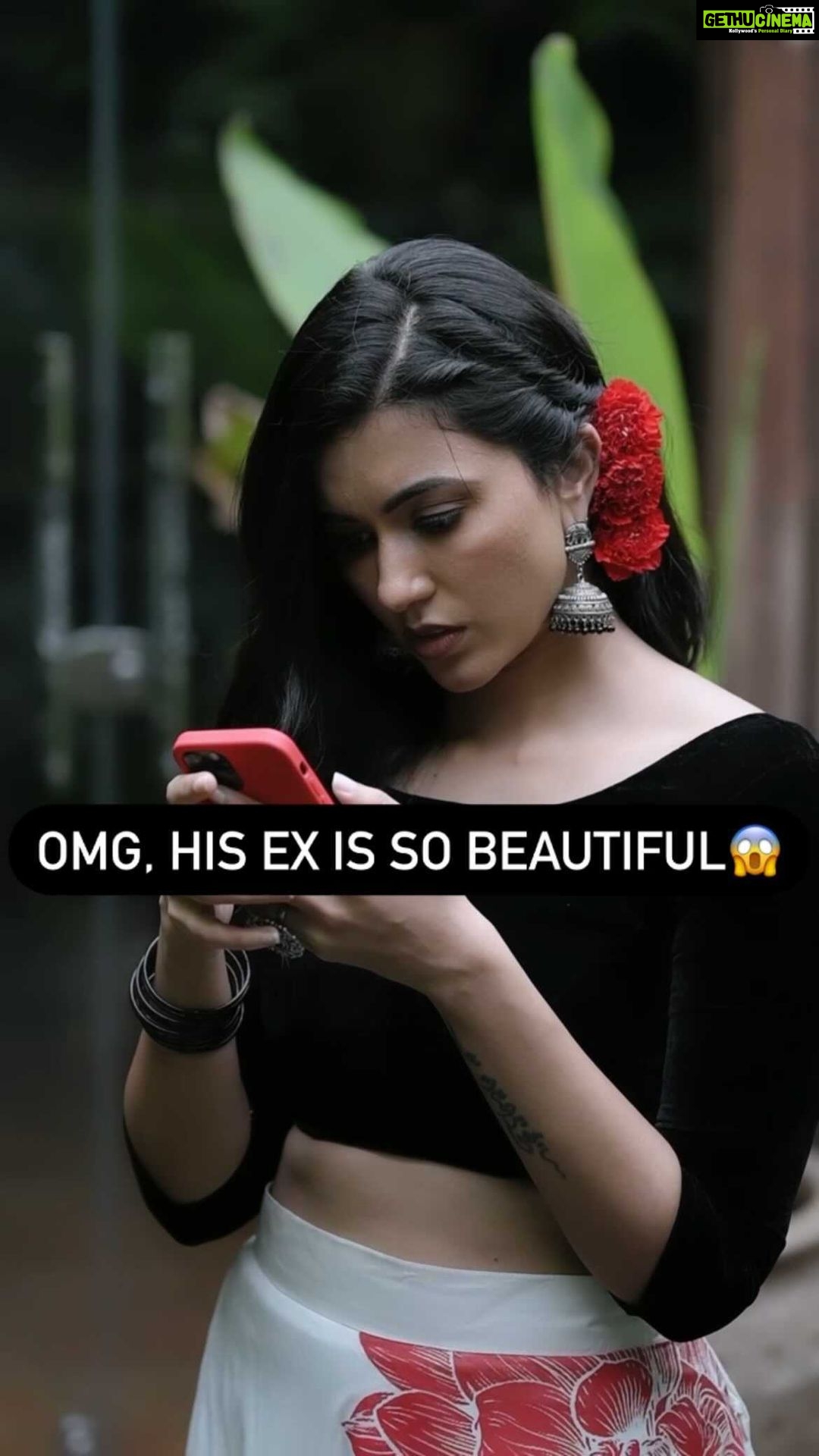 Anju Kurian Instagram - Ahhh ππ€·π»ββοΈπ Whatβs your version of #dazai ? π₯- @adnan.a.abbas ππ»ββοΈ- @joe_elize_joy π- @sajiandfaraz π- @turmerikofficial #dazai #reels #trending #trendingreels #hoppingonthetrend Kerala