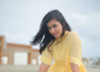 Anju Kurian Instagram - S U N D A Y M O O D 💛 💛 💛. 📸- @thevenkatbala 💄- @femy_antony__ 💁🏻‍♀️- @stylefilesbyzoya__joy 👗- @ioara_couture 💍- @thousandthings.cochin #traveldiaries #ｓｕｎｄａｙｍｏｏｄ #thisorthat #highlights #sundayvibes #currentmood #yellow #travelingram #instatravel #fashiongram #beautifulplaces #instadaily #postoftheday #gooddays #justories #anjukurian #sundaymood☀️ #naturelover #pictureperfect #xoxo Maldives