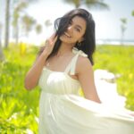 Anju Kurian Instagram - MONTH END MODE activated. What was the highlight of your weekend? 📸- @thevenkatbala 👗- @_susan_lawrence_ 💁🏻‍♀️- @asaniya_nazrin 💄- @femy_antony__ #goodbyeoctober #justories #instafam #dailypost #photooftheday #wanderlust #octobervibes #maldives #livelaughlove #beyourself #laughter #naturelove Mother Nature