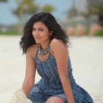 Anju Kurian Instagram - 🎶Dil to bachcha hai Ji 🎶 🙈. #fridaymood #kidinme #diltobachahaiji #beachvibes #happiness #littlethingsinlife #vacaymode #maldives #instatravel #instadaily #weekendfun #loveislove 📸- @thevenkatbala 💄- @_femy_antony_ 👗- @designs_by_lis Somewhere in My Own World