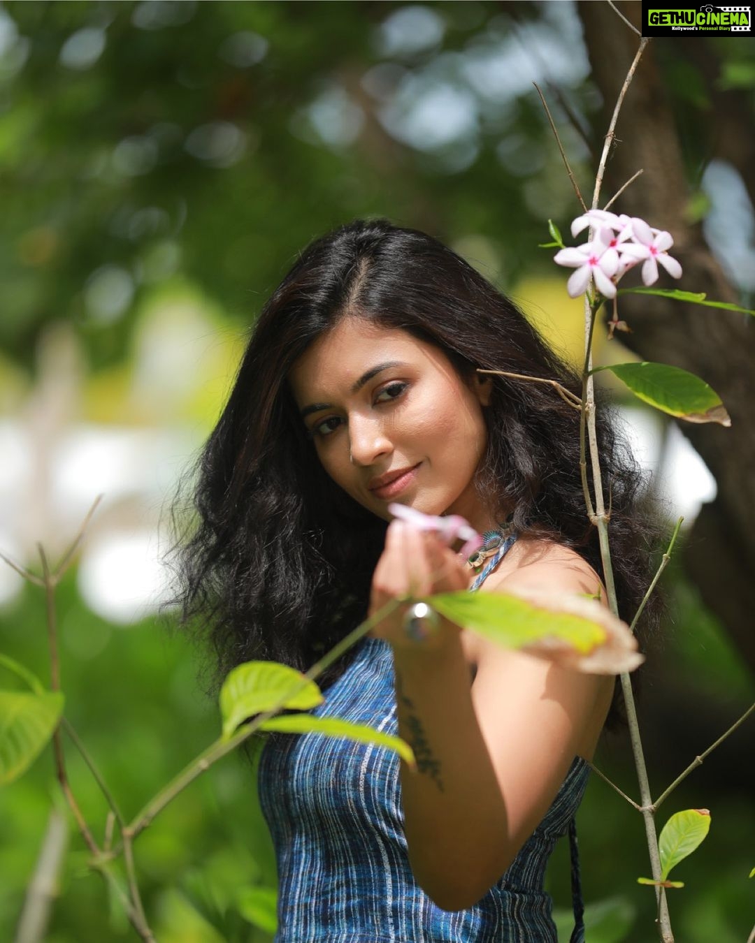 Anju Kurian Instagram - 🦋FrEe SoUl🦋 Use your energy to hope and believe🪄✨ . 📸- @thevenkatbala 👗- @designs_by_lis 💄- @_femy_antony_ 🐚- @thegarnet.in #tuesdayvibes #freesoul #specialday #vacay #mothernature #naturelove #energyhealing #goodday #morningvibes #lostinmyownworld #daydreamer #beachlife #exploretheworld #allaboutme #instadaily #instagood #instafamily #lovewins #maldives Lost in Paradise