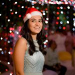 Anju Kurian Instagram - Why not a post-Christmas insta post 🎅🙊🥳? #yearend #festivemode #allaboutchristmas #happinessisachoice #forevergrateful #instadaily #2021 #december #instafamily 📸- @sunnychan_shots 👗- @flashfashiondesigns