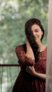 Anju Kurian Instagram - I’m a 😈of my word! #reels #reelsinstagram #videooftheday #thursdayvibes 🎥- @abi_fine_shooters 🎥- @zion_mathew_thomas
