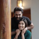 Anju Kurian Instagram - Happy birthday GP chetta @padmasoorya 🤗🎂. Wishing you a wonderful birthday and a fantastic year ahead. You’re such a generous, witty, fabulous person and thanks for being a great friend. Enjoy the strands of birthday glitter growing out of your head 🤪and expecting virus-free dark chocolates from Russia (Athilathe tirich veranda🤭). . . . . 📸 - @_sooraj_appuz_ 🎬- @mirash_bichu