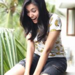 Anju Kurian Instagram - 🤤—>🐒—>🤣 📸 - @sheriljose #stayenergetic #powerhouse #excited #spreadlove #mondaymood #throwback🔙 #anjutk10 #anjukurian #justories #mammalovesmammosi #instafood #instagrammer #stayhappy #loveyouall ECR